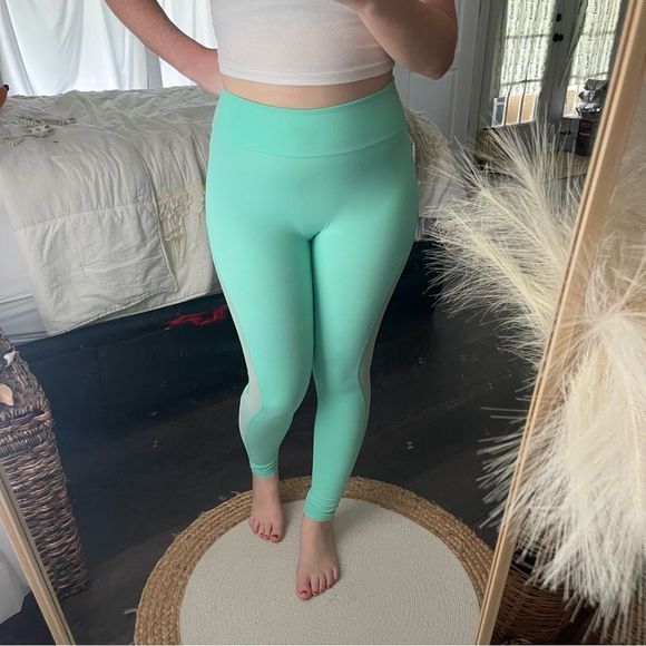Gymshark Mint Green Mesh Logo Leggings - Picture 5 of 12